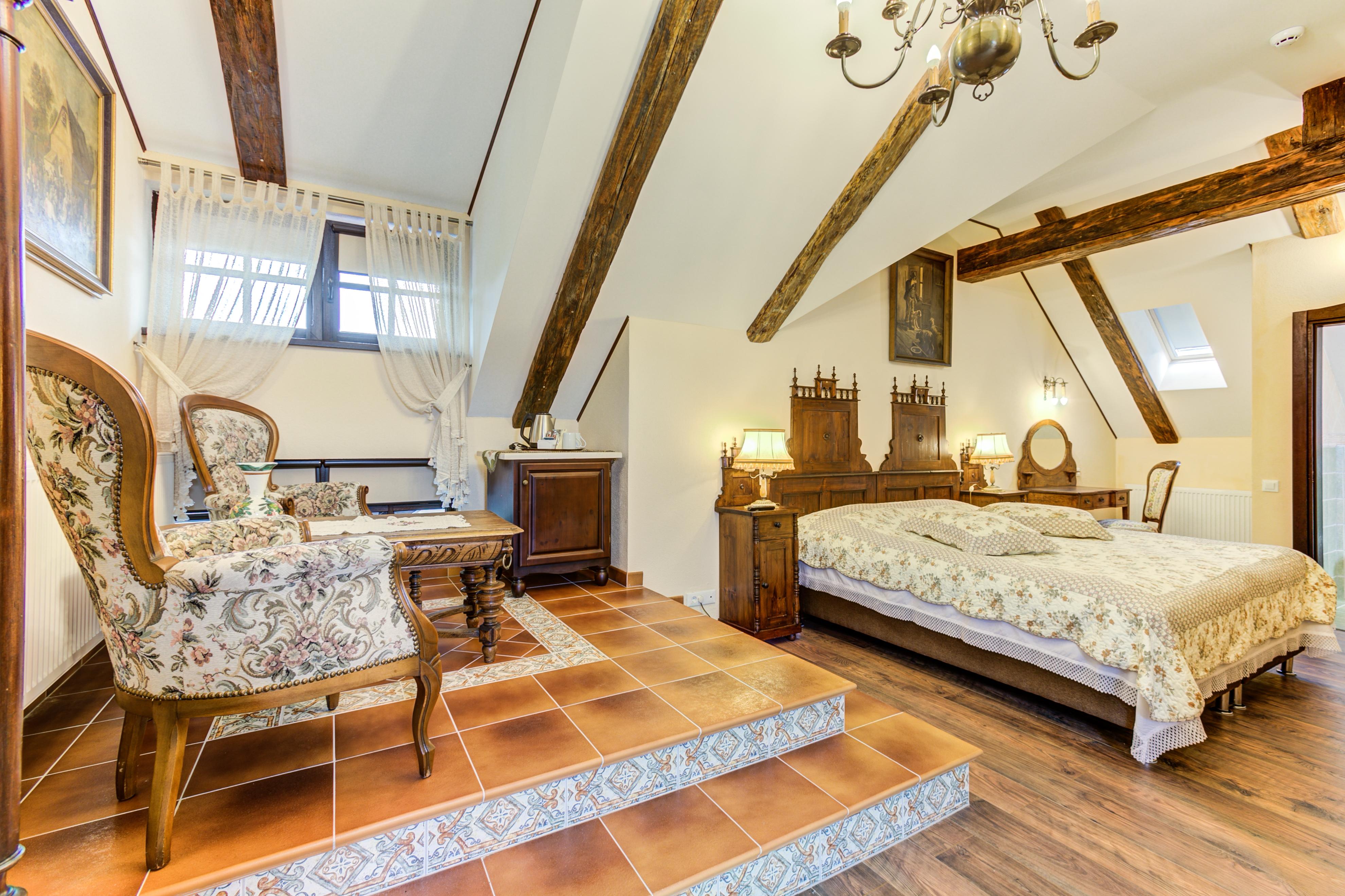 Conacul Ambient Hotel คริสเตียน ภายนอก รูปภาพ